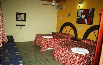 Hotel Villa Flores Rincón de Guayabitos Extérieur photo